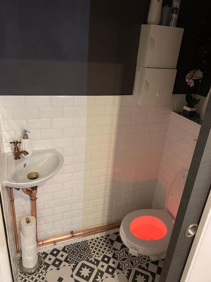 Guest Room "We Are With You In This Flat" 斯特拉斯堡 外观 照片