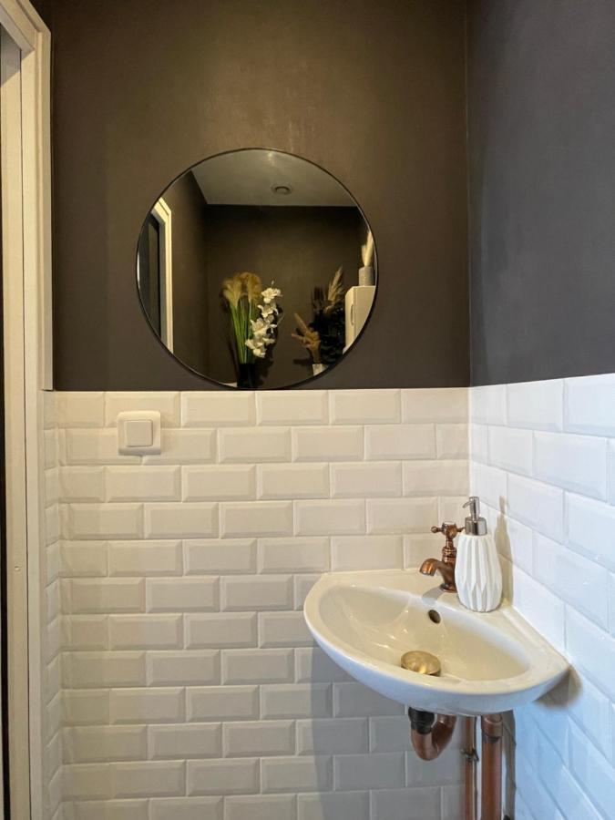 Guest Room "We Are With You In This Flat" 斯特拉斯堡 外观 照片